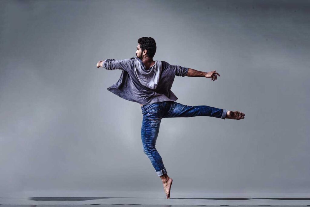 What are the easy dance form to learn for beginners? Blog 8 1024x683
